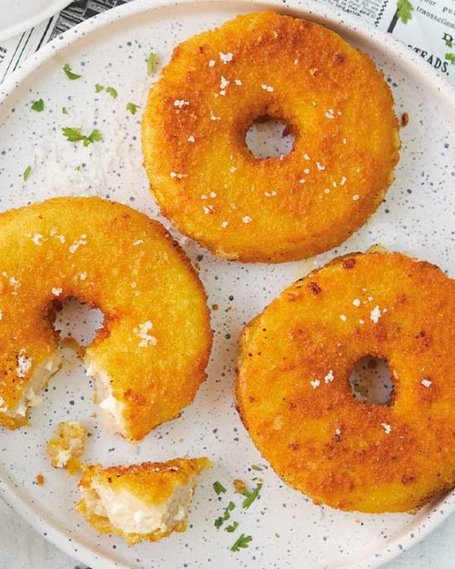Donuts de poulet panés